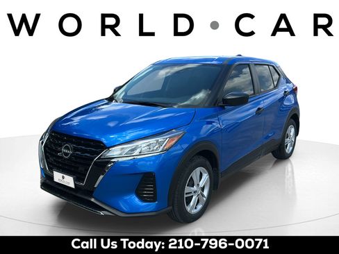 Certified 2025 Nissan Kicks Play S FWD image 7