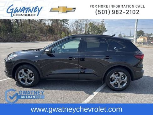 Used 2025 Ford Escape ST-Line image 8