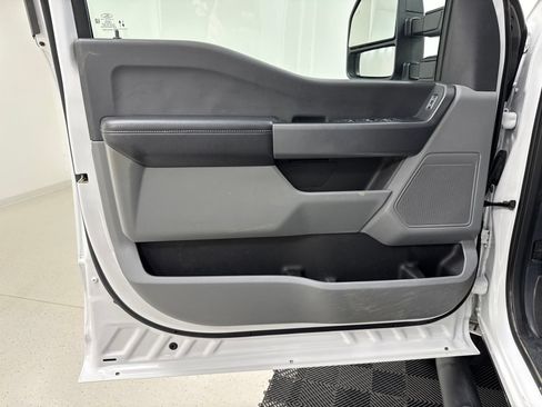 Used 2023 Ford F250 XL w/ STX Appearance Package AWD/4WD image 17