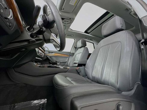 Certified 2023 Audi Q5 2.0T Premium Plus w/ Premium Plus Package AWD/4WD image 19