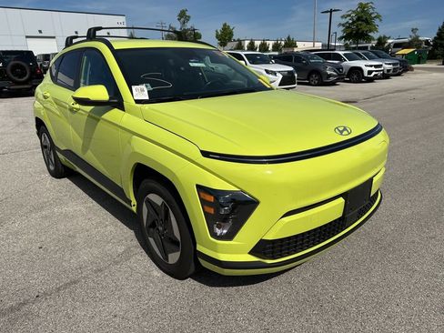 Used 2024 Hyundai Kona SEL FWD image 4