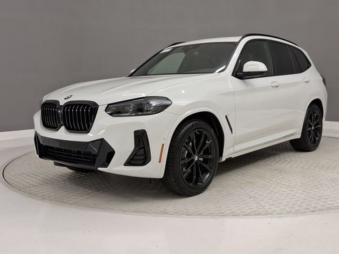 Used 2024 BMW X3 sDrive30i w/ M Sport Package RWD image 40