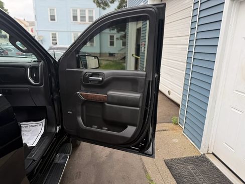 Used 2019 GMC Sierra 1500 Denali w/ Driver Alert Package II AWD/4WD image 40