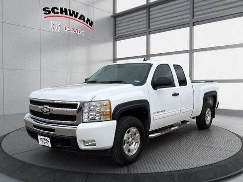 Used 2011 Chevrolet Silverado 1500 LT w/ All-Star Edition image 8