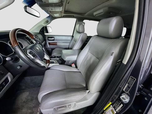 Used 2014 Toyota Sequoia Platinum AWD/4WD image 13
