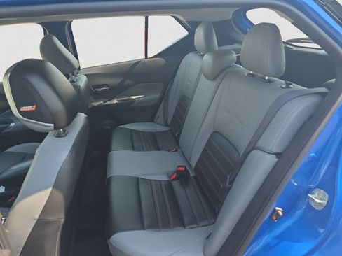 Used 2023 Nissan Kicks SR w/ SR Premium Package FWD image 13