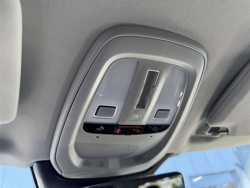 Certified 2024 Volvo XC90 B5 Core w/ Protection Package Premier image 30