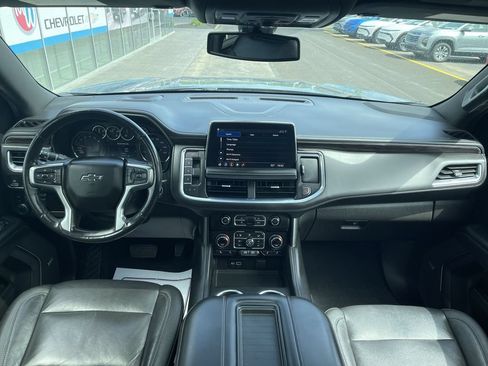 Used 2021 Chevrolet Tahoe Z71 w/ Luxury Package AWD/4WD image 21