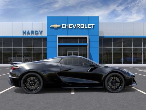 New 2027 Chevrolet Corvette Z06 w/ Stealth Interior Trim Package RWD image 5