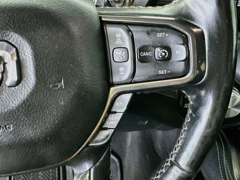 Used 2019 RAM 1500 Limited w/ Advanced Safety Group AWD/4WD image 27