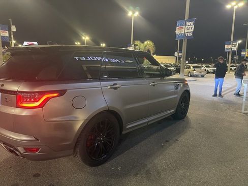 Used 2019 Land Rover Range Rover Sport SVR AWD/4WD image 5