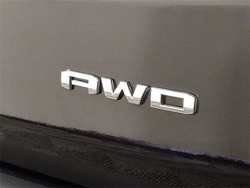 Used 2022 GMC Terrain Denali image 31