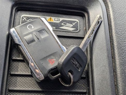 Used 2016 GMC Sierra 2500 Denali w/ Duramax Plus Package image 35