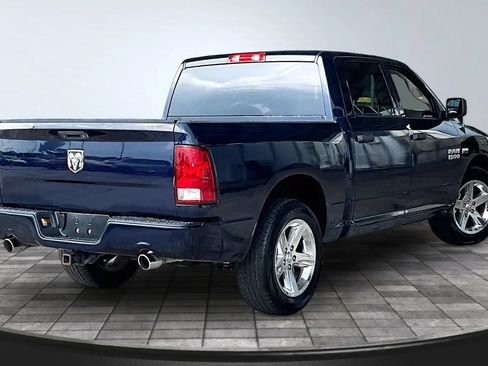 Used 2015 RAM 1500 Express RWD image 6