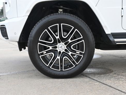 Used 2025 Mercedes-Benz G 580 w/ EQ Technology image 28