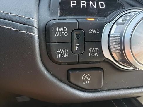 Used 2025 RAM 1500 Limited AWD/4WD image 24