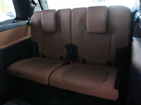 New 2025 Volkswagen ID. Buzz Pro S image 17