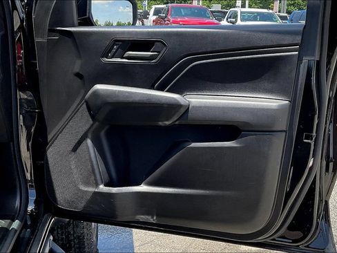 Used 2024 Chevrolet Colorado Trail Boss w/ Safety Package AWD/4WD image 19