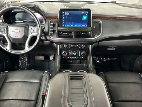 Certified 2024 Chevrolet Suburban Premier RWD image 16