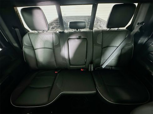 New 2026 RAM 3500 Limited image 10