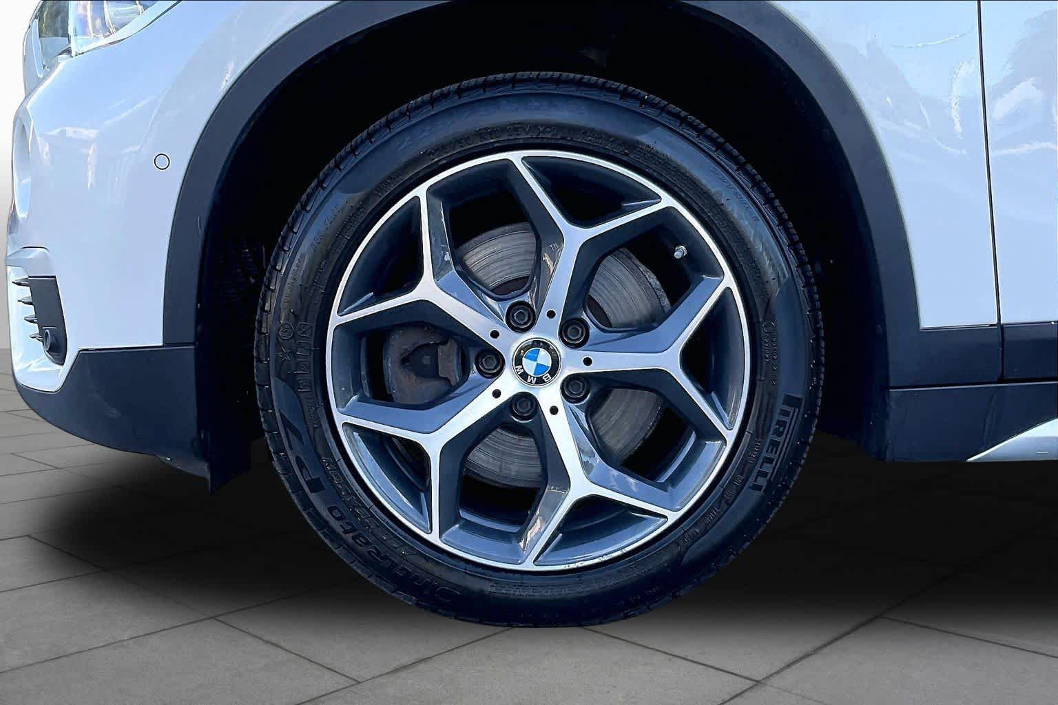 Used 2018 BMW X1 xDrive28i w/ Premium Package AWD/4WD image 10