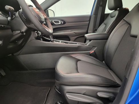 Used 2026 Jeep Compass Latitude image 26