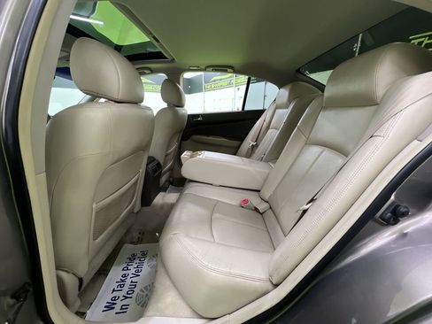 Used 2011 INFINITI G37 Journey w/ Premium Pkg RWD image 27