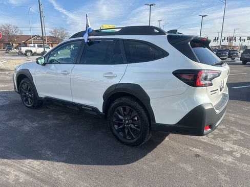 Certified 2025 Subaru Outback Onyx Edition XT image 4