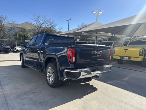 Certified 2020 GMC Sierra 1500 SLE w/ SLE Value Package image 5