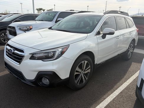 Used 2018 Subaru Outback 2.5i Limited image 5