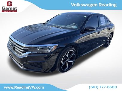 Certified 2022 Volkswagen Passat 2.0T R-Line