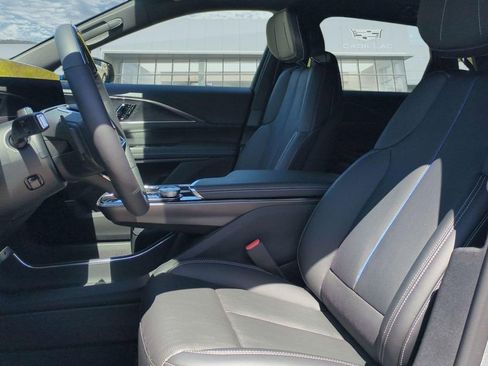 New 2026 Cadillac Lyriq Luxury image 11