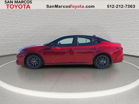 Used 2025 Toyota Camry XSE image 8