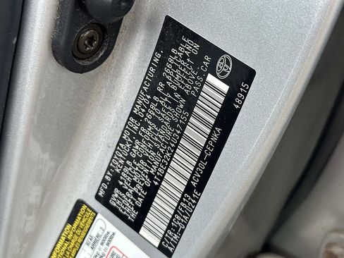 Used 2004 Toyota Camry LE image 17