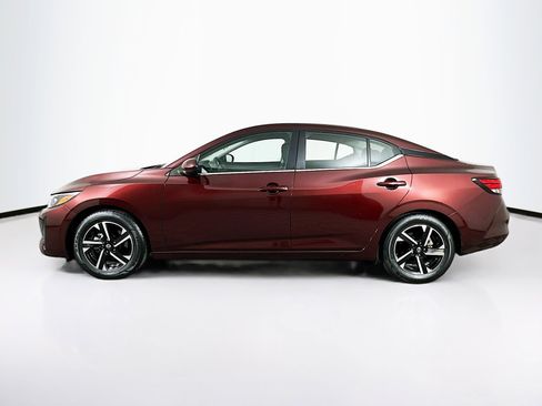 Used 2025 Nissan Sentra SV image 4