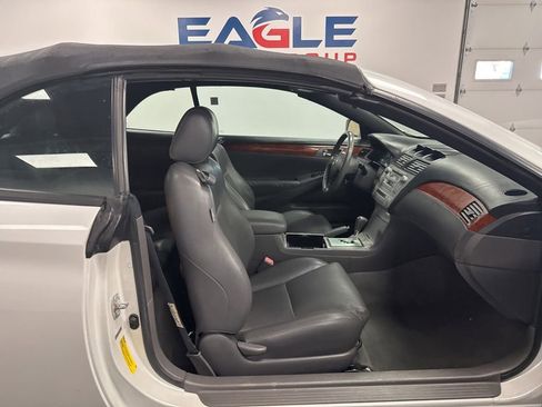 Used 2006 Toyota Solara image 29