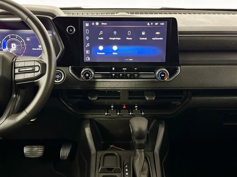 Used 2024 Chevrolet Colorado W/T image 23