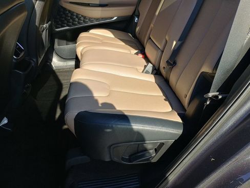 Used 2020 Hyundai Santa Fe SEL w/ Convenience + Premium Package FWD image 16