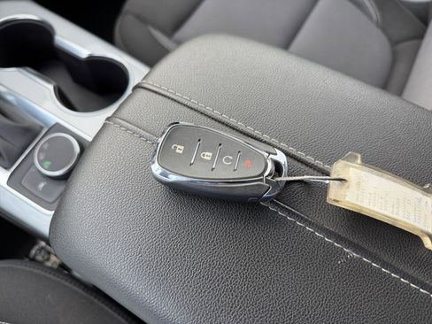 Used 2025 Chevrolet Blazer LT image 22