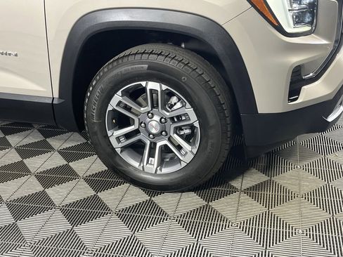 Used 2025 GMC Terrain Elevation image 11