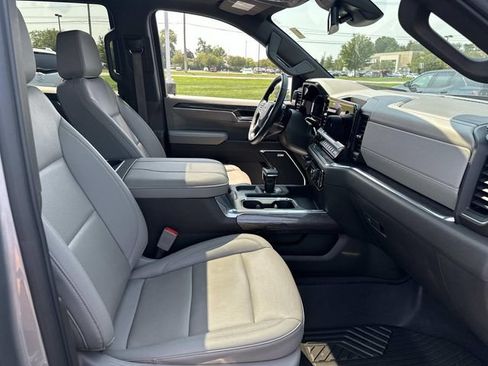 Certified 2024 Chevrolet Silverado 1500 LTZ w/ LTZ Premium Package AWD/4WD image 26