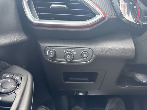 Used 2021 Chevrolet TrailBlazer RS image 26