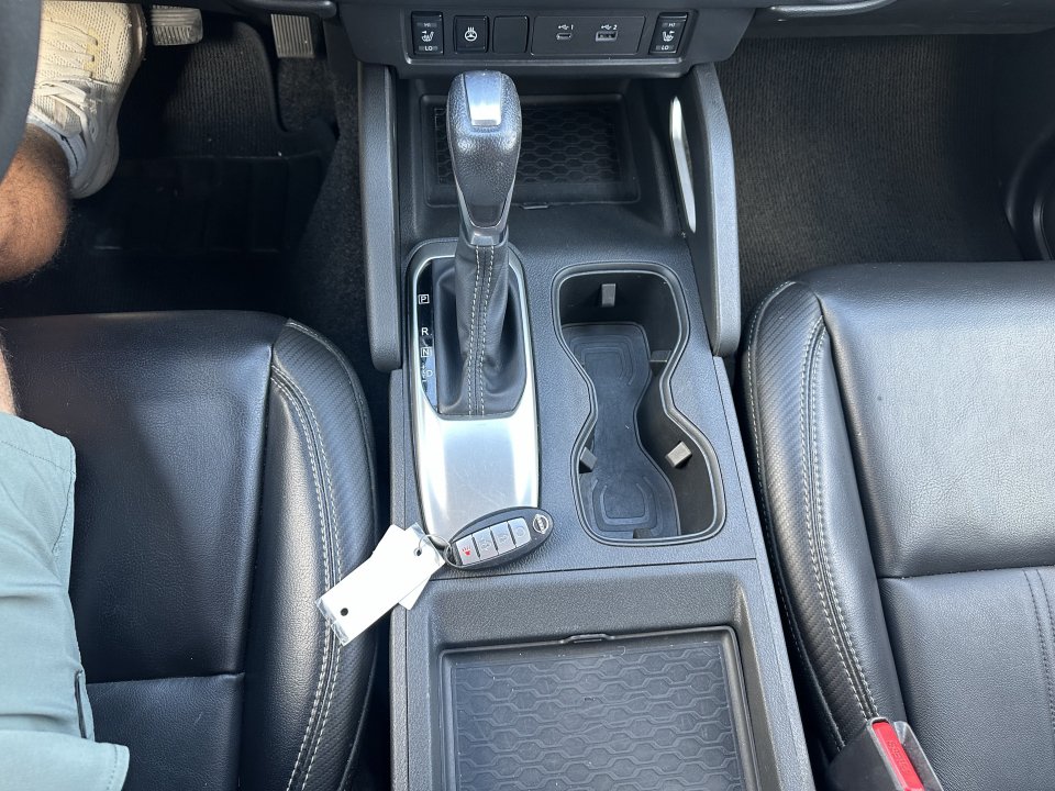 Used 2024 Nissan Frontier SL AWD/4WD image 14