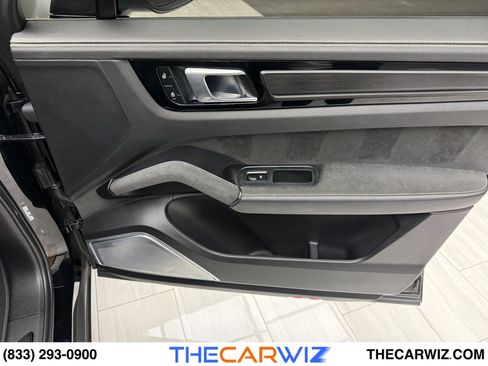 Used 2023 Porsche Cayenne Turbo GT image 67