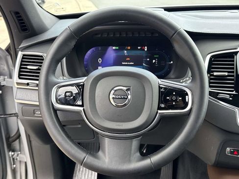 Used 2023 Volvo XC90 T8 Ultimate w/ Protection Package Premier AWD/4WD image 32