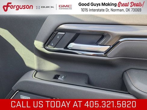 New 2026 GMC Sierra 2500 AT4 w/ AT4 Premium Plus Package AWD/4WD image 41