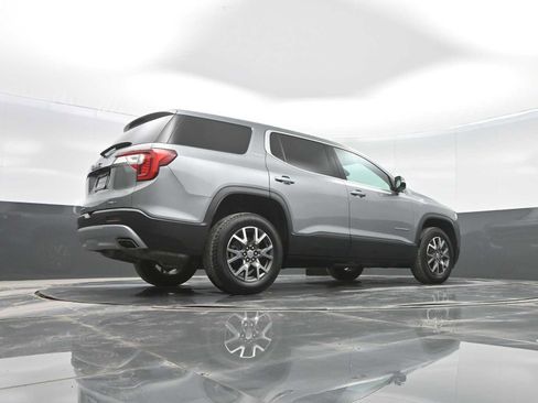 Used 2023 GMC Acadia SLE image 36