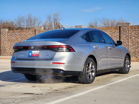 Certified 2023 Honda Accord EX-L image 6