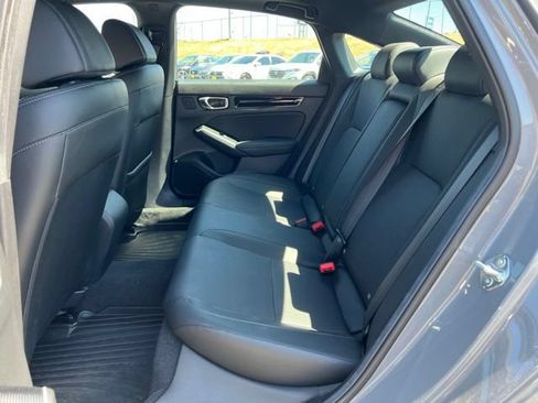 Used 2025 Honda Civic Sport image 13
