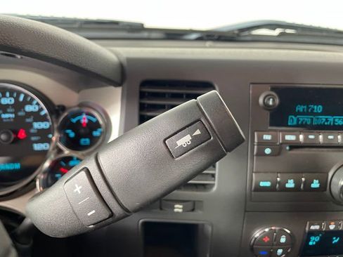 Certified 2013 GMC Sierra 1500 SLE image 9